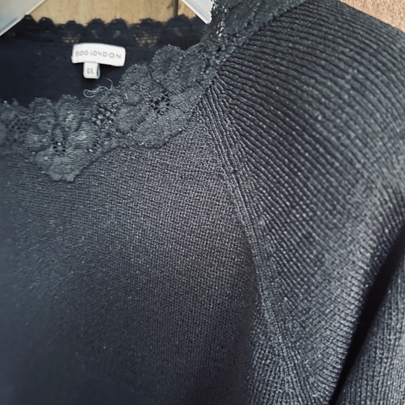 Studio London Black Thin Knitted Top Blouse with Lace Trim Short Sleeve Size L - Picture 5 of 12